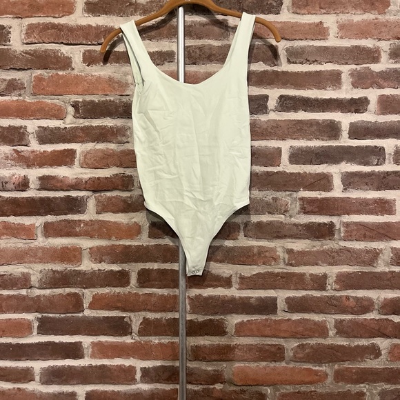 NWT Free People Aqua Green Clean Lines Bodysuit Size XS/S - Picture 5 of 13